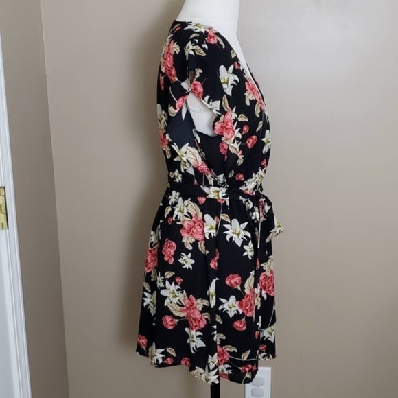 Jack by BB Dakota Shakira Dress - Picture 2 of 9